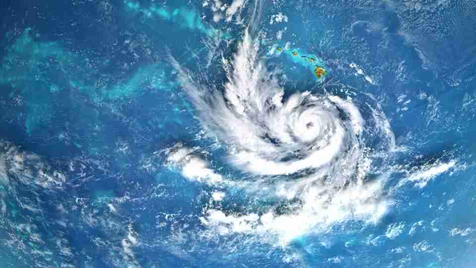 Dream about Hurricane – 25 Types and Their Interpretations