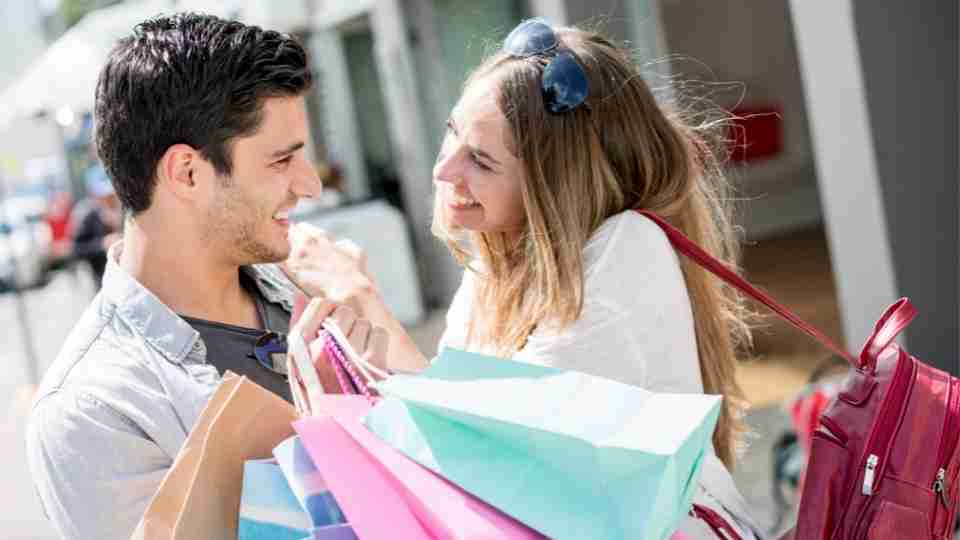 Dream Of Shopping: Time to Make Some Right Choice in Life!
