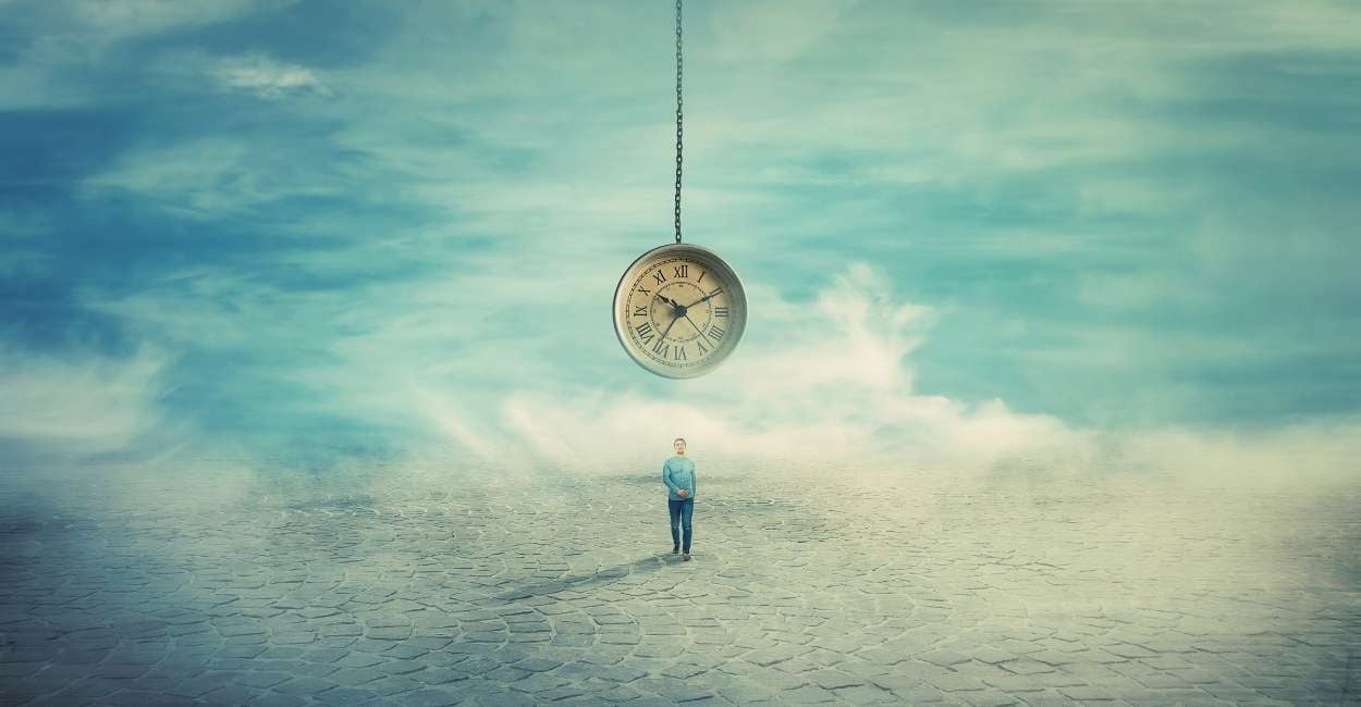 Dream about Time Travel - A Peek into the Future or Past can be SO intriguing!