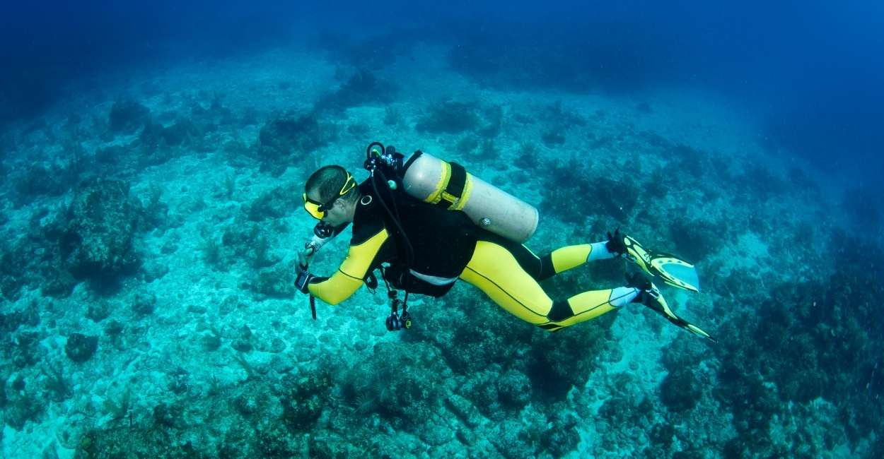 Dream about Scuba Diving - Interesting Plots & their Interpretations