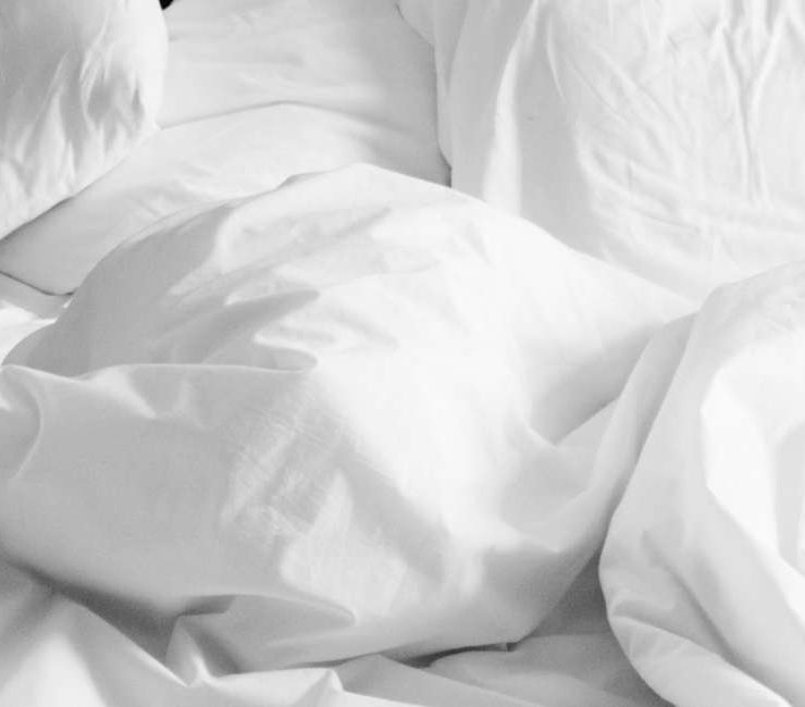 Comforter Buying Guide – How to Choose A Comforter or Duvet