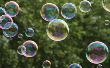 Dream About Bubbles: Get Rid of Unrealistic Goals & Expectations