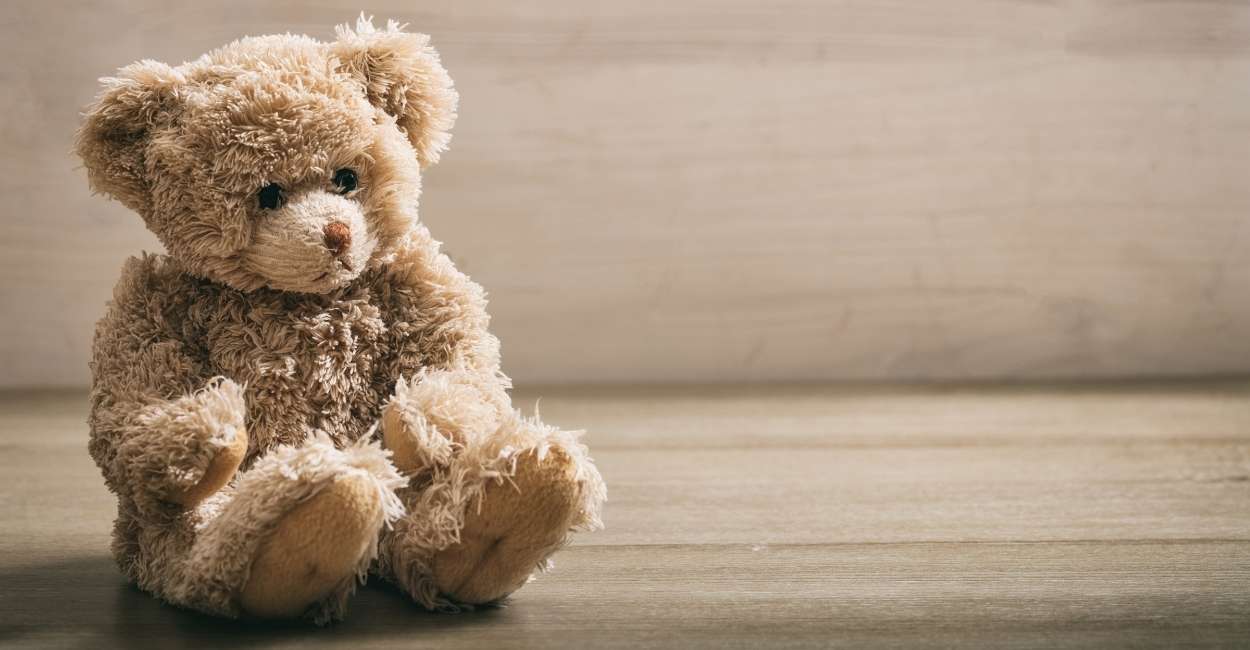 Dream of Teddy Bear - What The Cuddly Toy Represents?