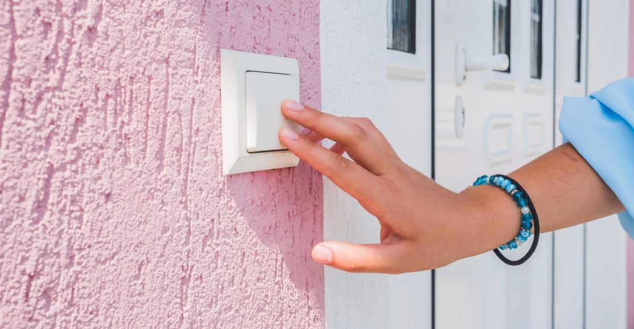 Dream of Doorbell Ringing – It’s Time For You to Welcome New Opportunities!