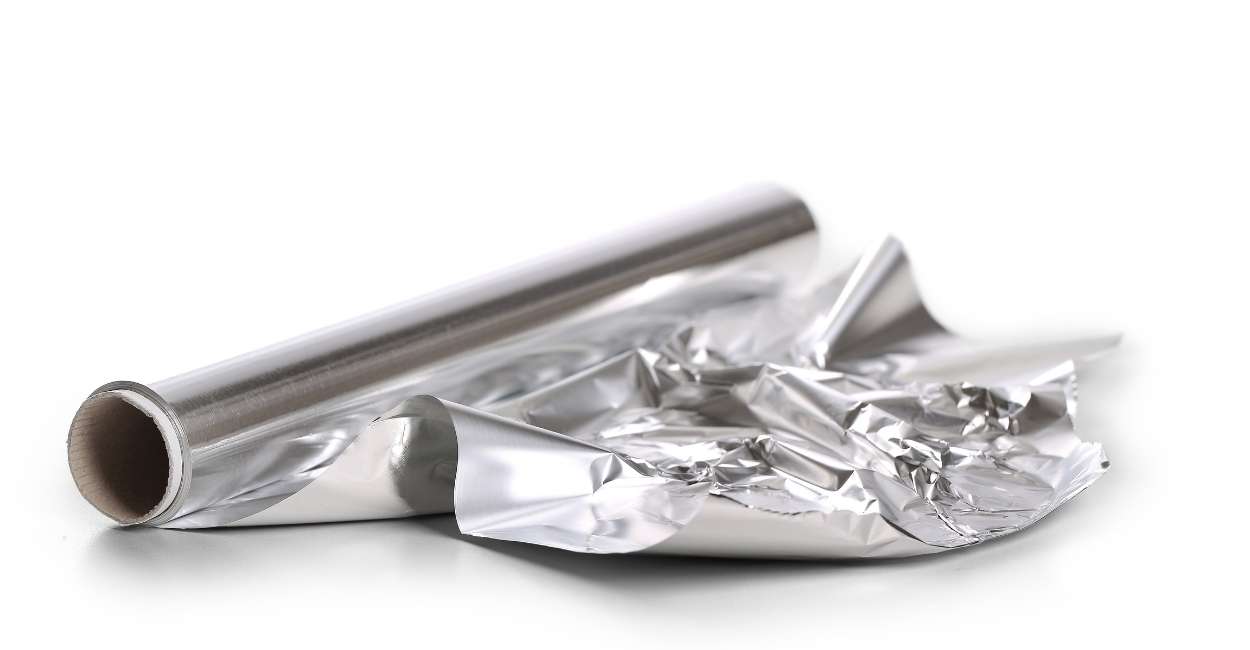 Dream of Aluminum Foil - Does It Imply Protecting Yourself from Reality?