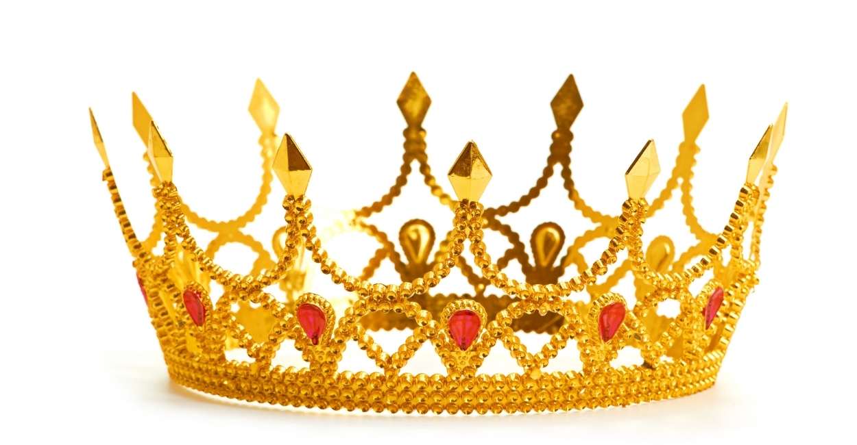 Dream about Crown - 40 Types and Their Interpretations