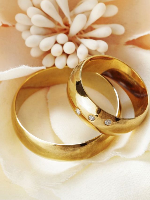Why Do Wedding Rings Appear in Dreams?