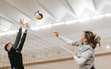 Dream about Playing Volleyball – Does That Indicate Any Awaiting Adventure in Your Life?