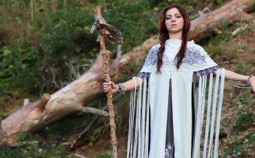 Shaman Dream Meaning – Don’t Hide Your True Personality!