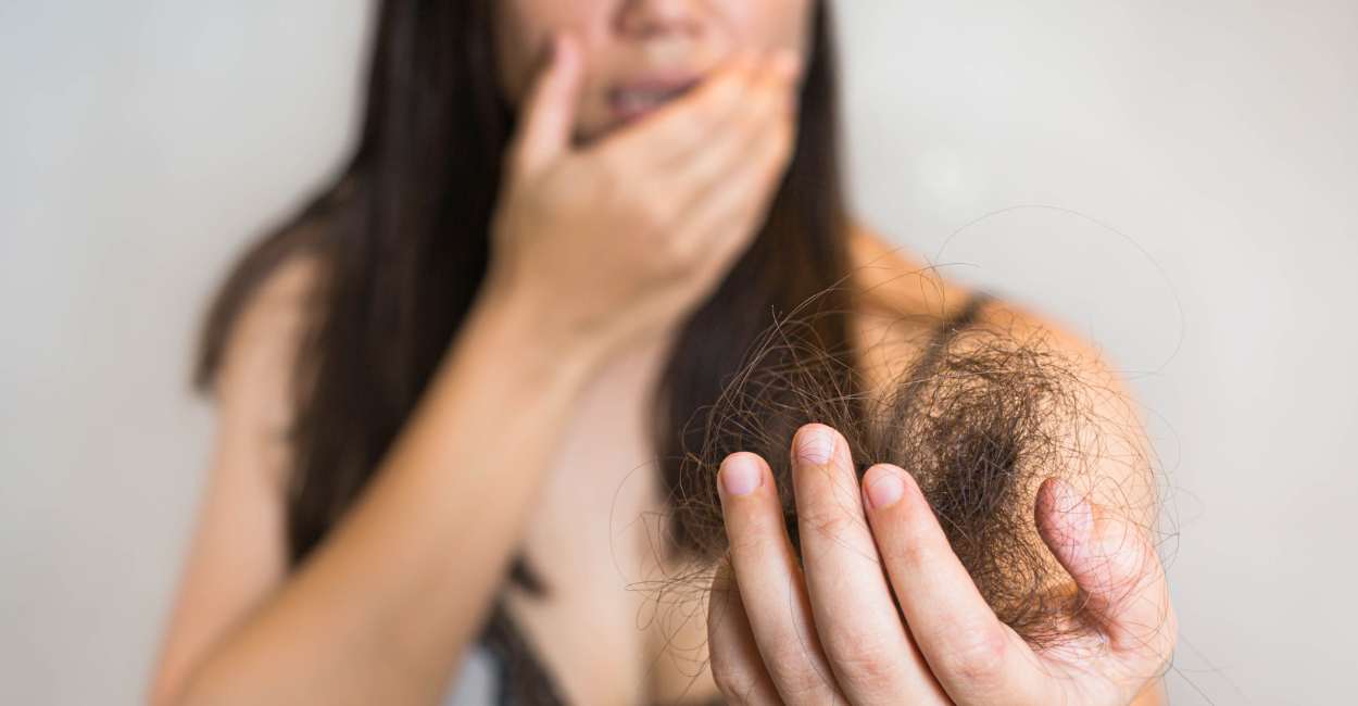 Dream of Pulling Hair Out of My Throat – Do You Feel Stuck Up in a Situation?