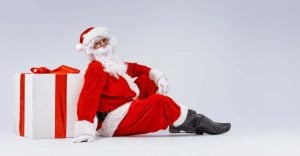 Dream Of Santa Claus – You Will Soon Attend a Family Gathering!