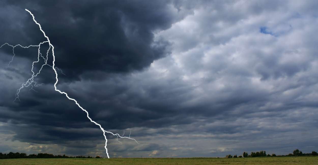 Dream of Thunderstorm - Are You Agitated About Something?