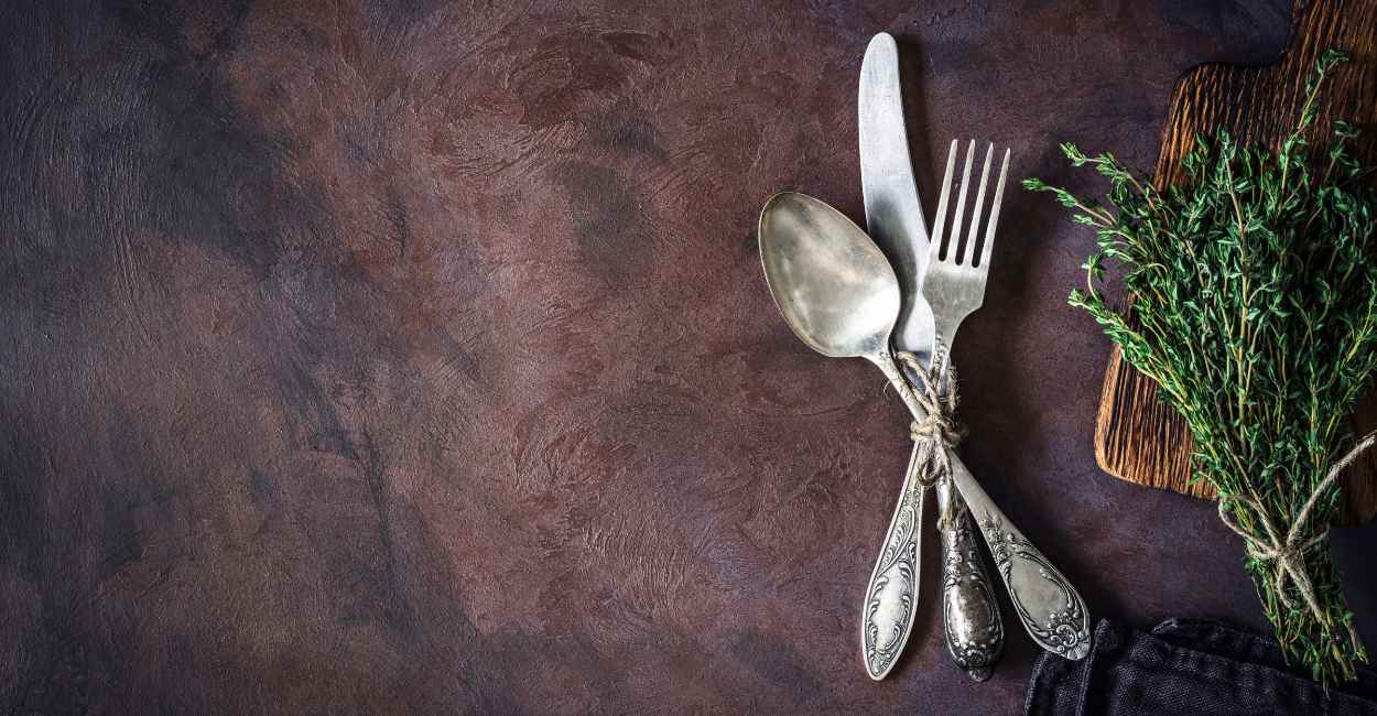Cutlery Dream Meaning – Does It Serve as a Warning for Potential Obstacles?