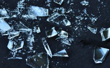 Spiritual Meaning of Broken Glass in a Dream - There Will be Changes in Your Coming Life