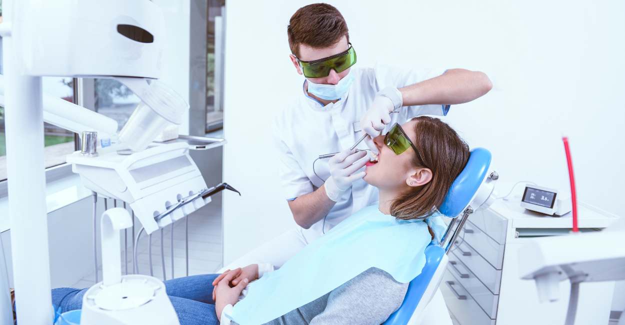 Dream About a Dentist Fixing Teeth - Is It High Time You Get An Oral Check