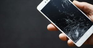 Dream of Broken Phone – You Need to Work on Your Communication Skills!