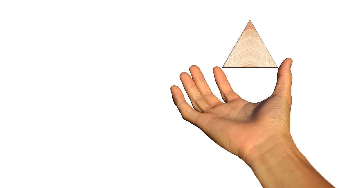 Dream of Triangle – 35 Scenarios & their Meanings